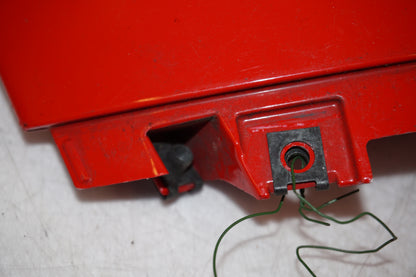 Snett uppifrån på Magkåpa från en Ducati 1299 Panigale -2015 motorcykel.