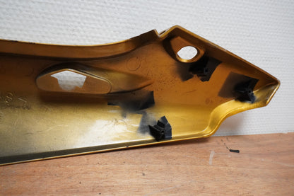 Vänster sida på Bakvinge från en Yamaha TDM 850 -1998 motorcykel.