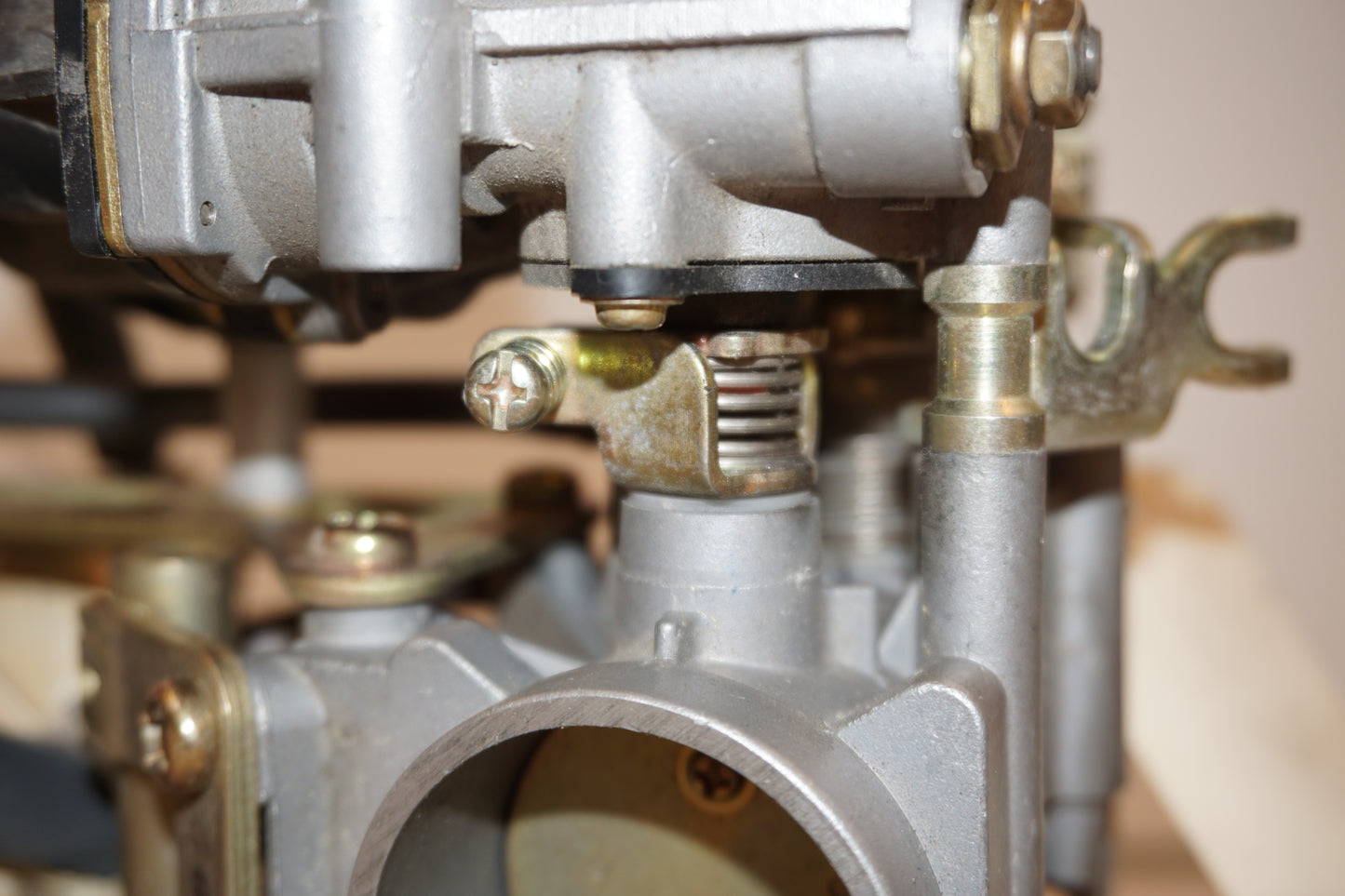 Extrabild3 på Insprutbrygga från en Suzuki SV 650 -2004 motorcykel.