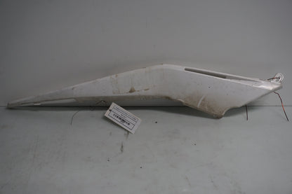 Framsidan på Bakvinge från en Husqvarna TR 650 Strada -2012 motorcykel.