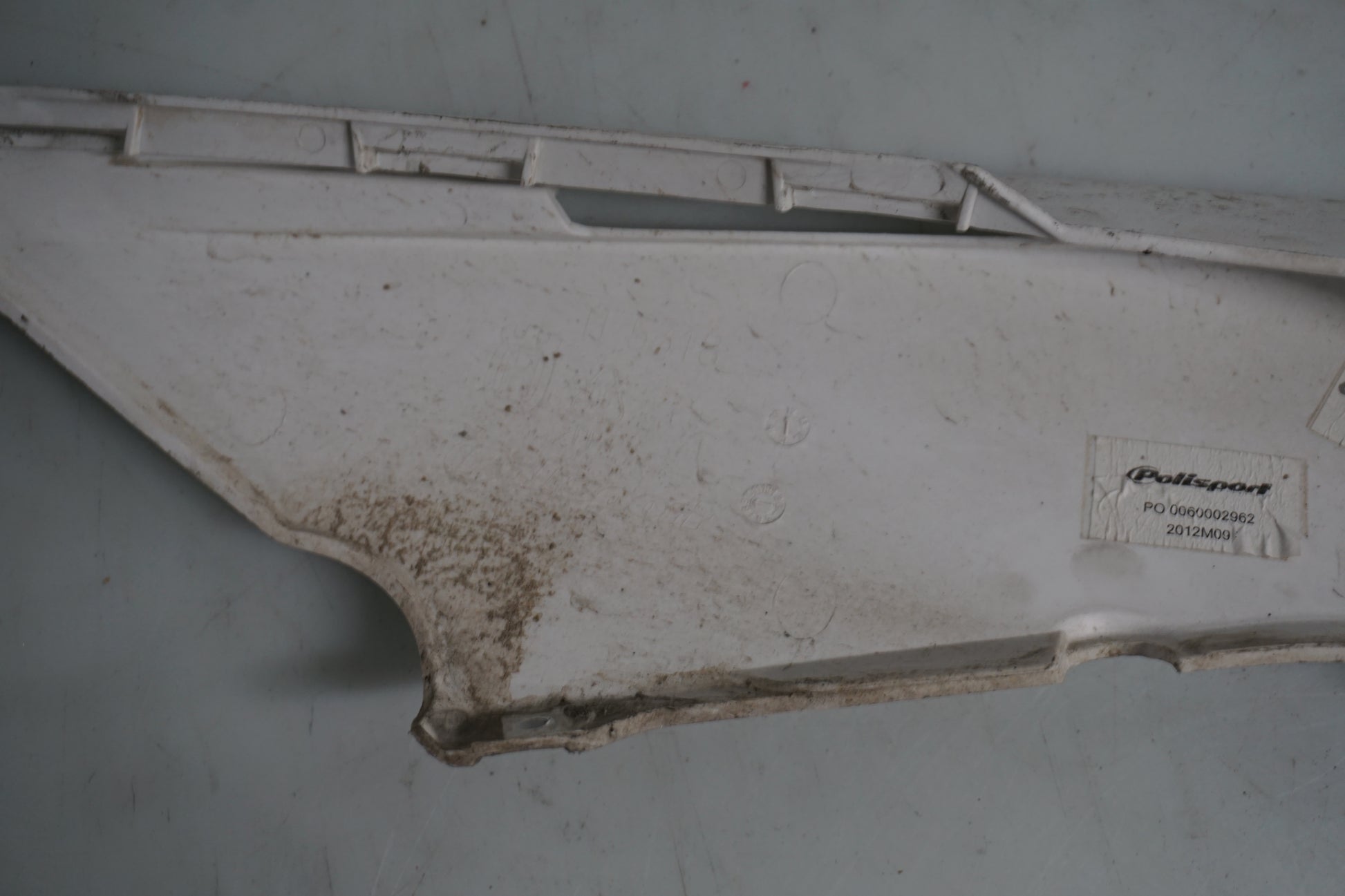 Extrabild2 på Bakvinge från en Husqvarna TR 650 Strada -2012 motorcykel.