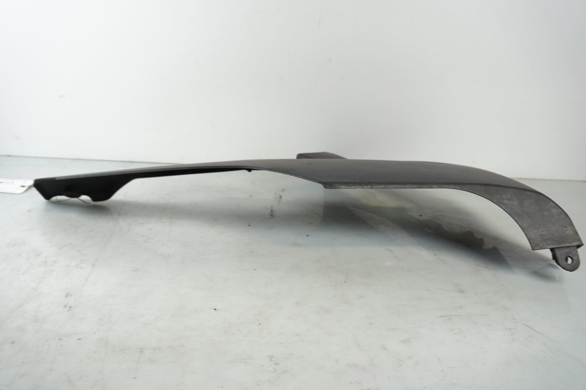 Vänster sida på Magkåpa från en Kawasaki ZX-10R -2008 motorcykel.