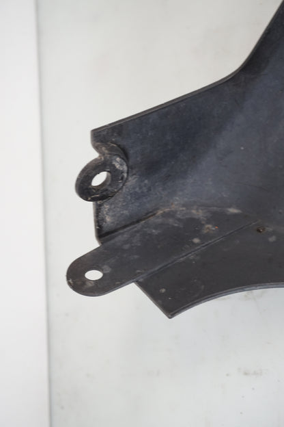 Extrabild2 på Magkåpa från en Kawasaki ZX-10R -2008 motorcykel.