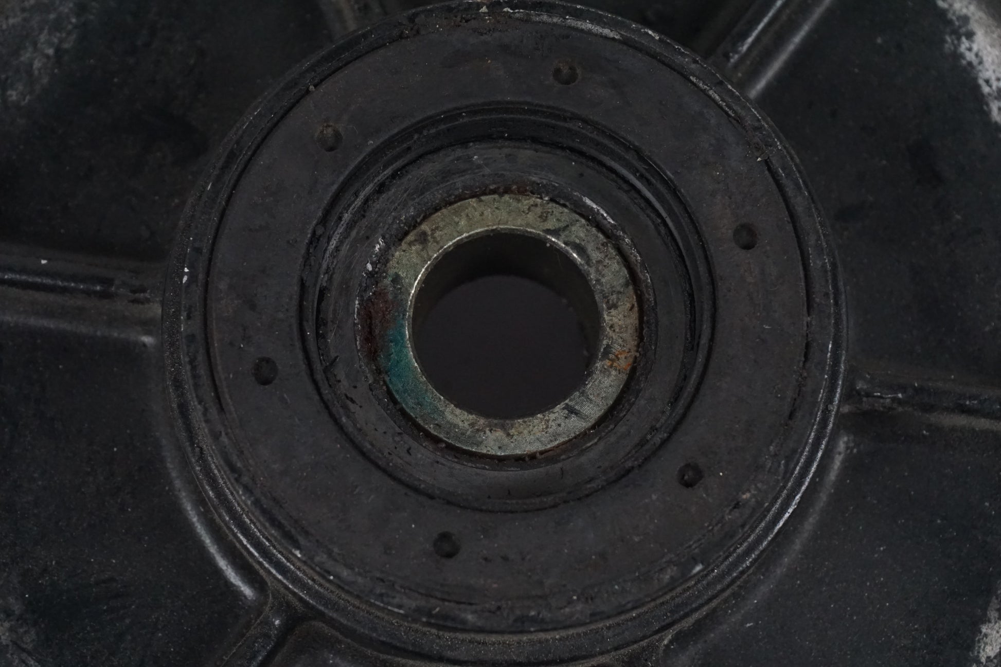 Baksidan på Drevfäste från en Yamaha YZF 600 R -1997 motorcykel.