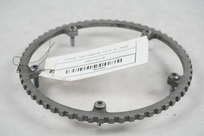 Baksidan på ABS krans från en Triumph Tiger -2012 motorcykel.