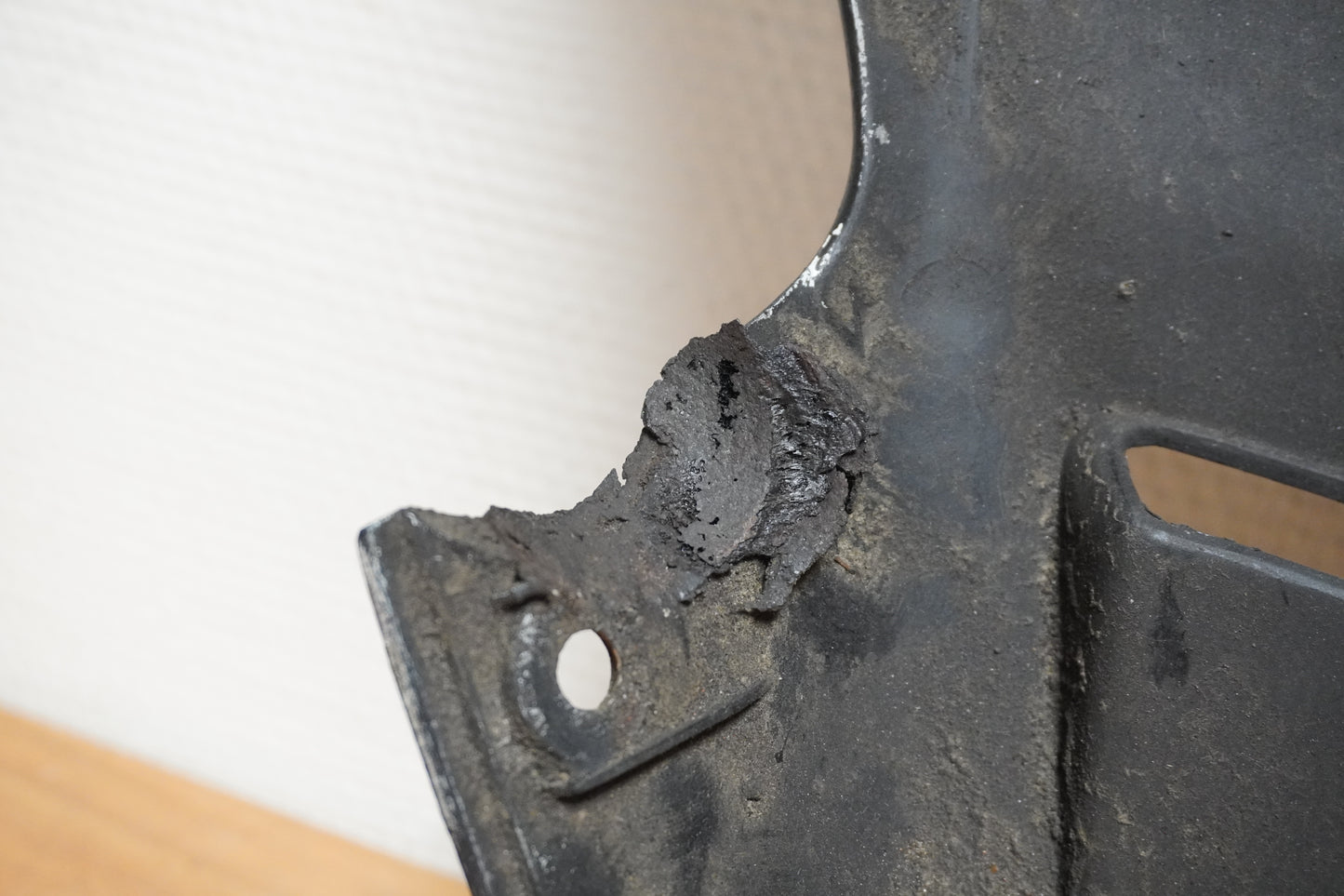 Extrabild1 på Sidkåpa från en Suzuki GSX-R 750 -1988 motorcykel.