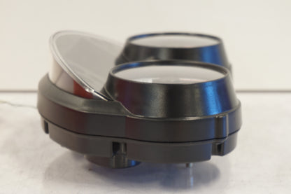 Snett uppifrån på Instrumentpanel från en Kawasaki ZZ-R 1400 -2007 motorcykel.