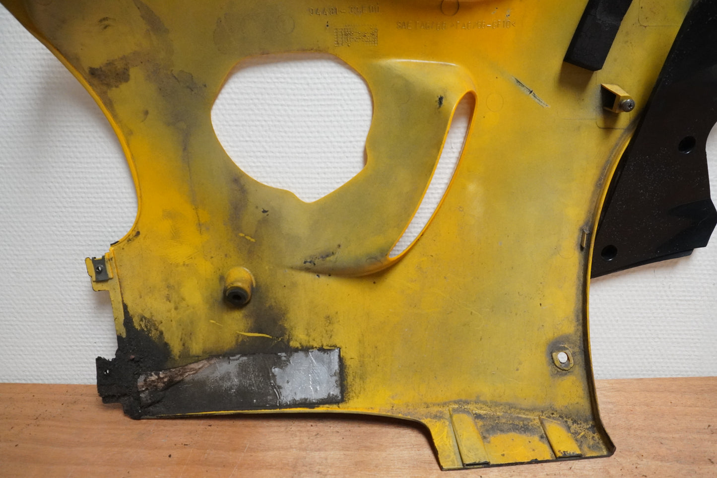 Extrabild1 på Sidkåpa från en Suzuki GSX-R 600 -1999 motorcykel.