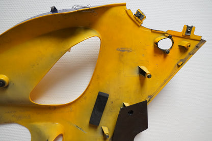 Extrabild2 på Sidkåpa från en Suzuki GSX-R 600 -1999 motorcykel.