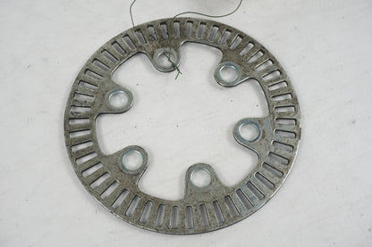 Höger sida på ABS krans från en KTM 125 Duke -2014 motorcykel.