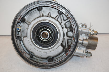 Extrabild2 på Slutväxel från en Honda VT 1100 C -2000 motorcykel.