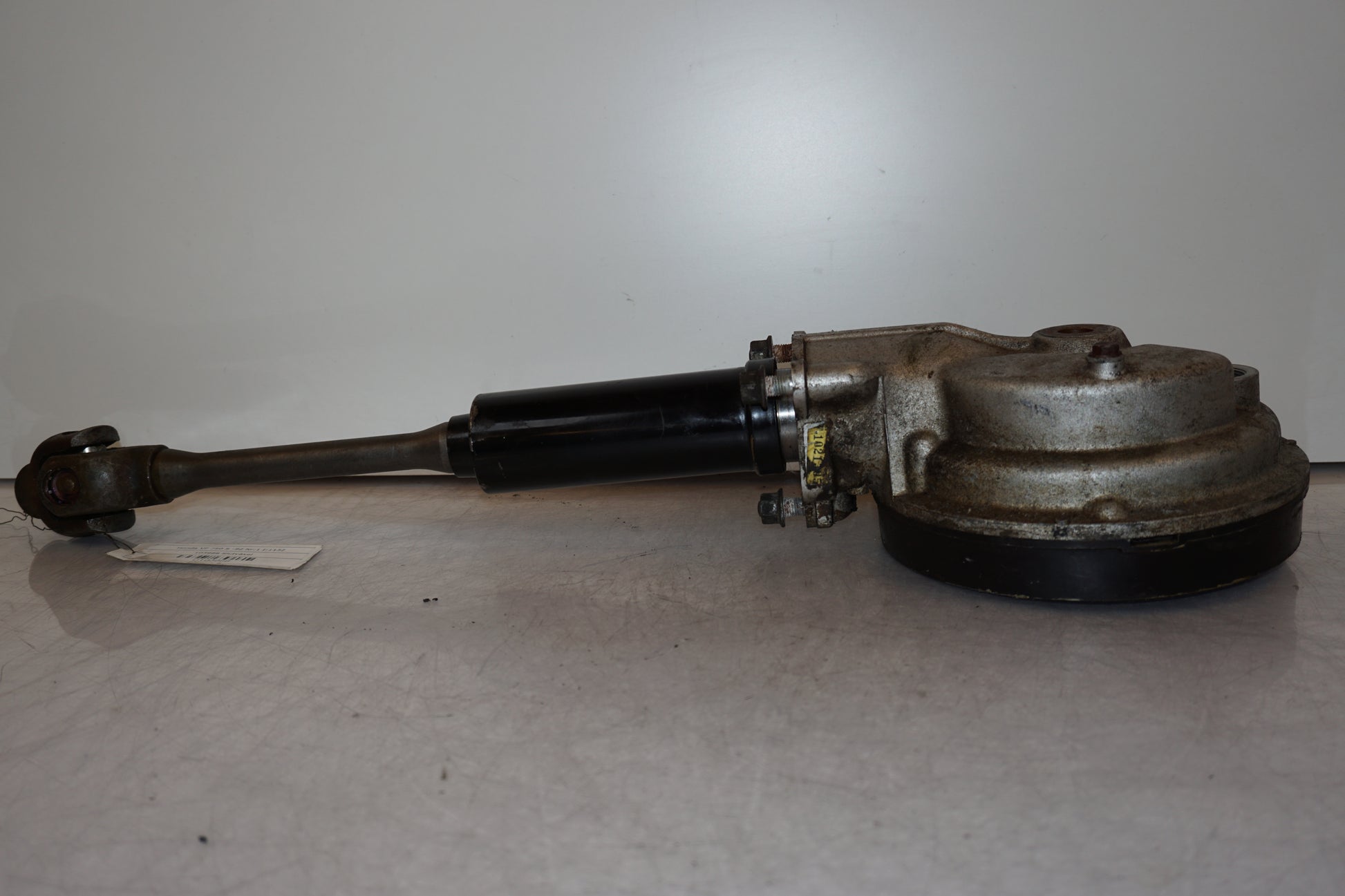 Baksidan på Slutväxel från en Honda VF 750 S -1982 motorcykel.