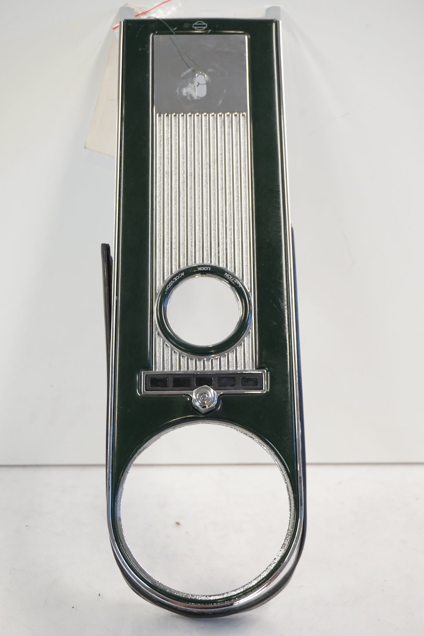 Framsidan på Instrumentkonsoll från en H-D Touring Road King FLHR/I -1997 motorcykel.