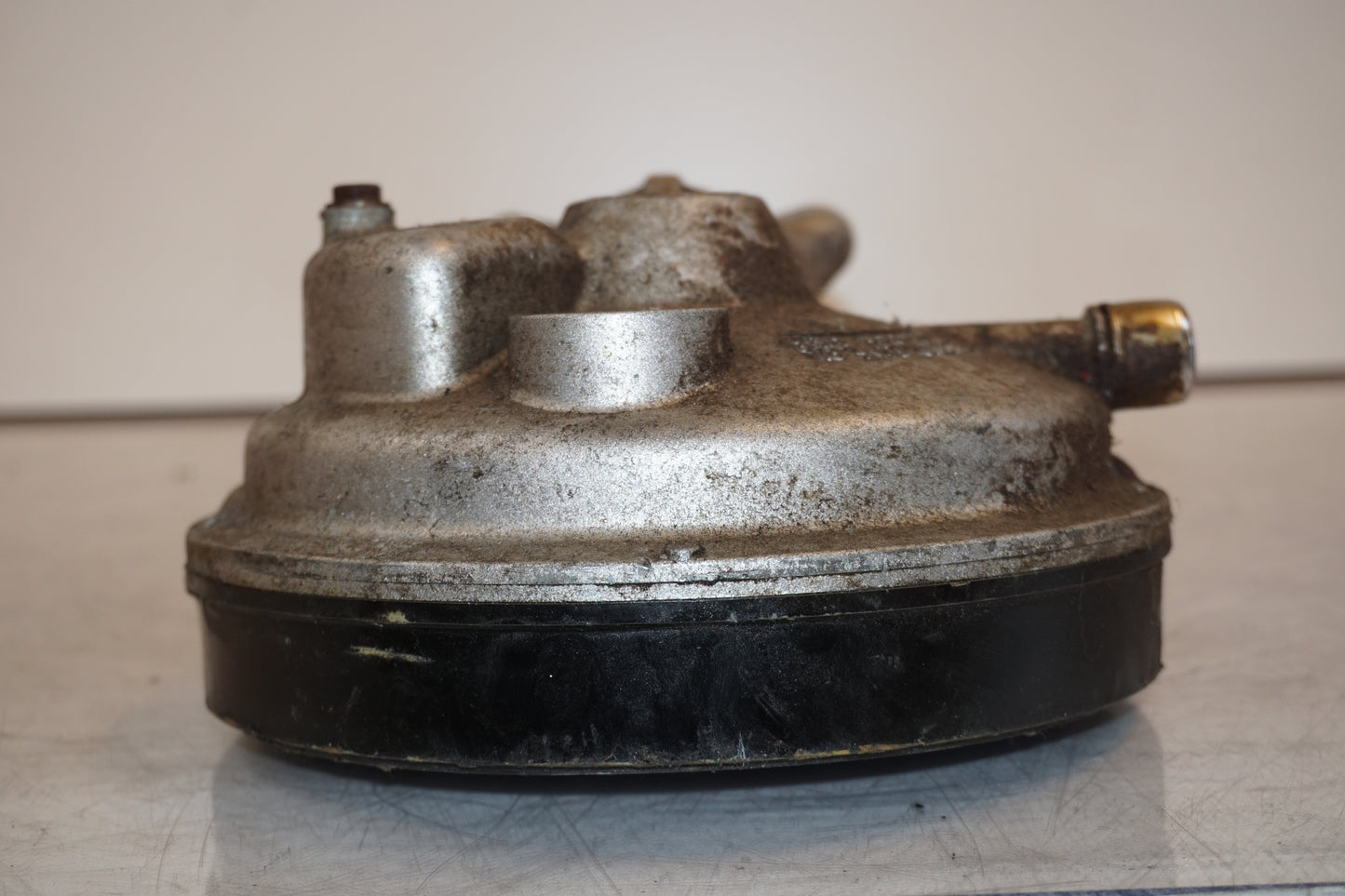 Höger sida på Slutväxel från en Honda VF 750 S -1982 motorcykel.