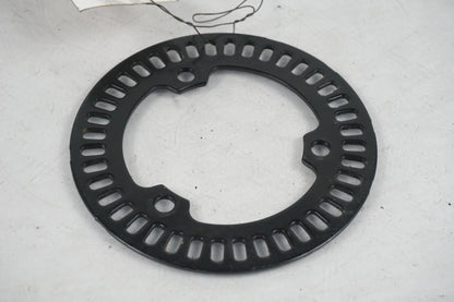 Höger sida på ABS krans från en Yamaha MT-09 Tracer -2016 motorcykel.