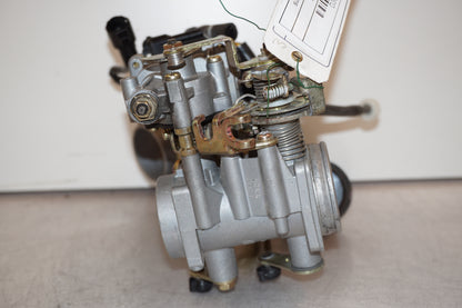 Snett uppifrån på Spjällhus från en Suzuki SV 650 -2006 motorcykel.