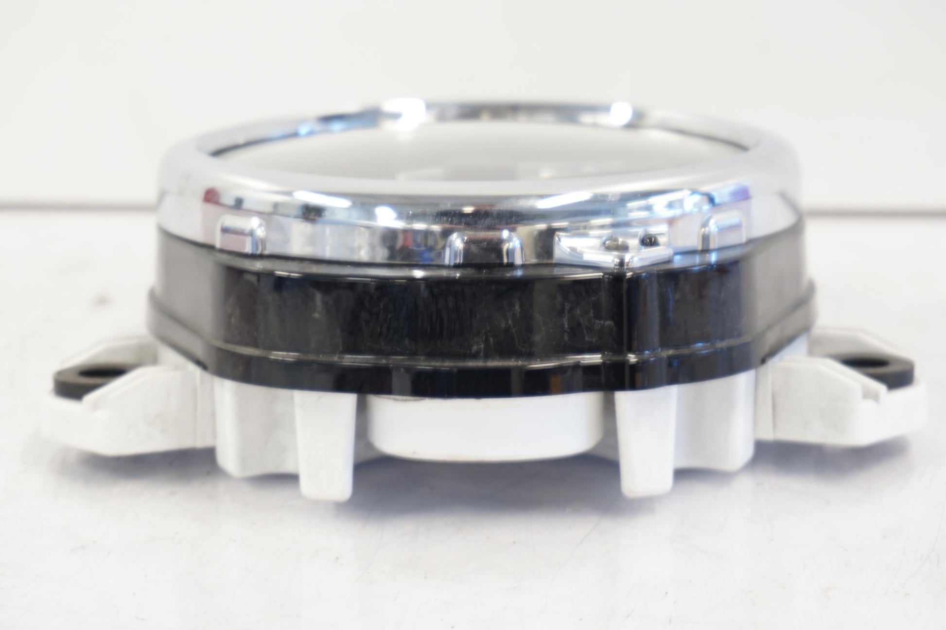 Vänster sida på Instrumentpanel från en Kawasaki VN 1700 Classic Tourer -2009 motorcykel.