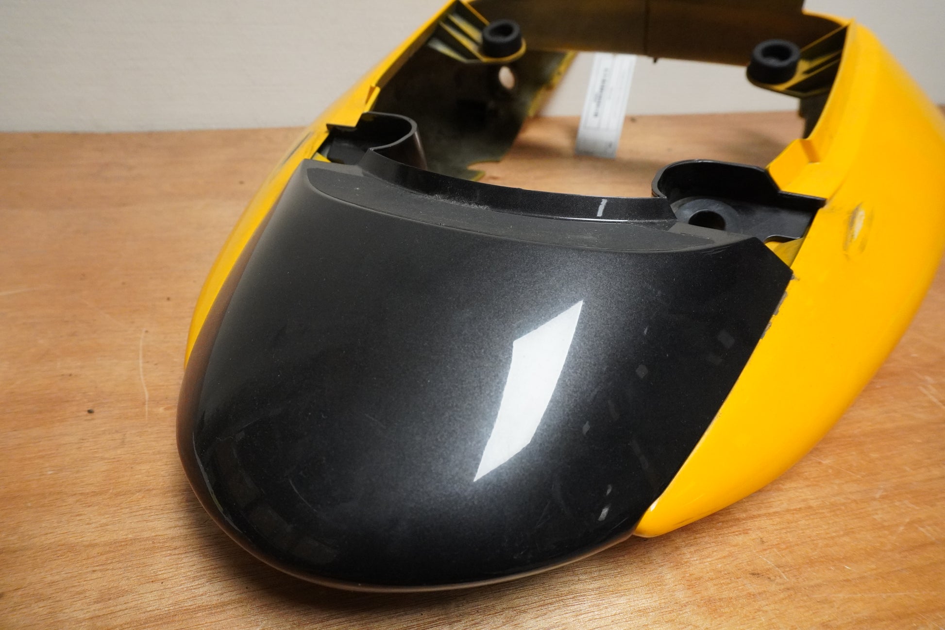 Extrabild1 på Bakvinge från en Suzuki SV 650 -1999 motorcykel.