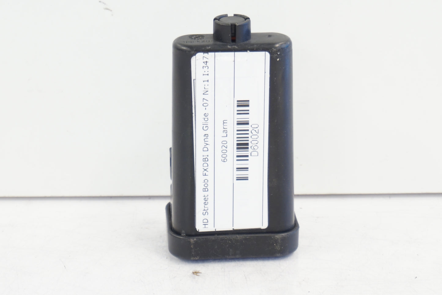 Framsidan på Larm från en H-D Dyna Street Bob FXDB/I -2007 motorcykel.