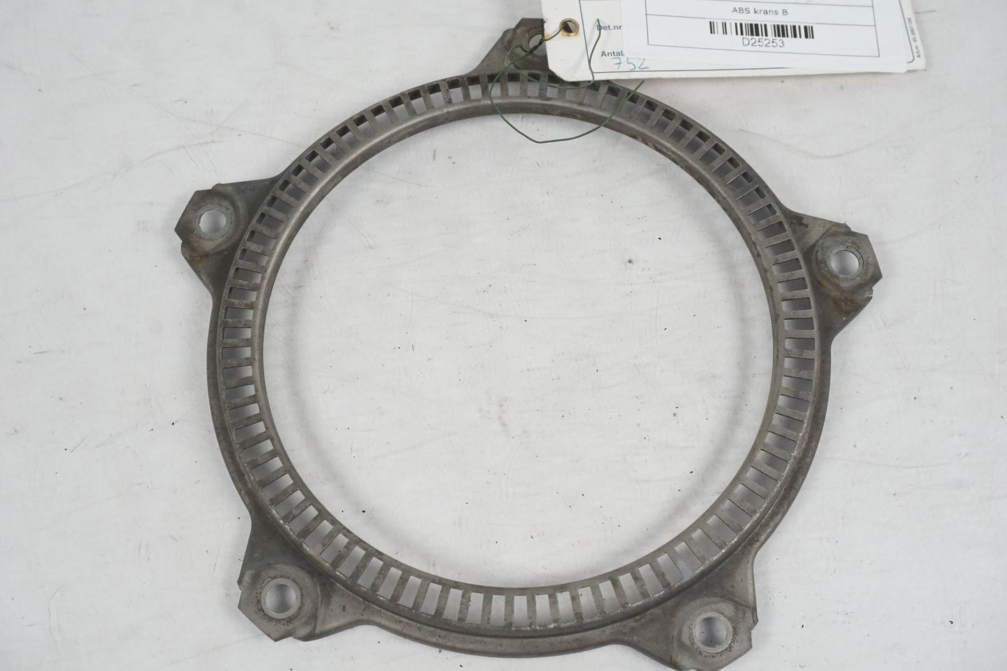 Framsidan på ABS krans från en BMW R 850 R -2004 motorcykel.