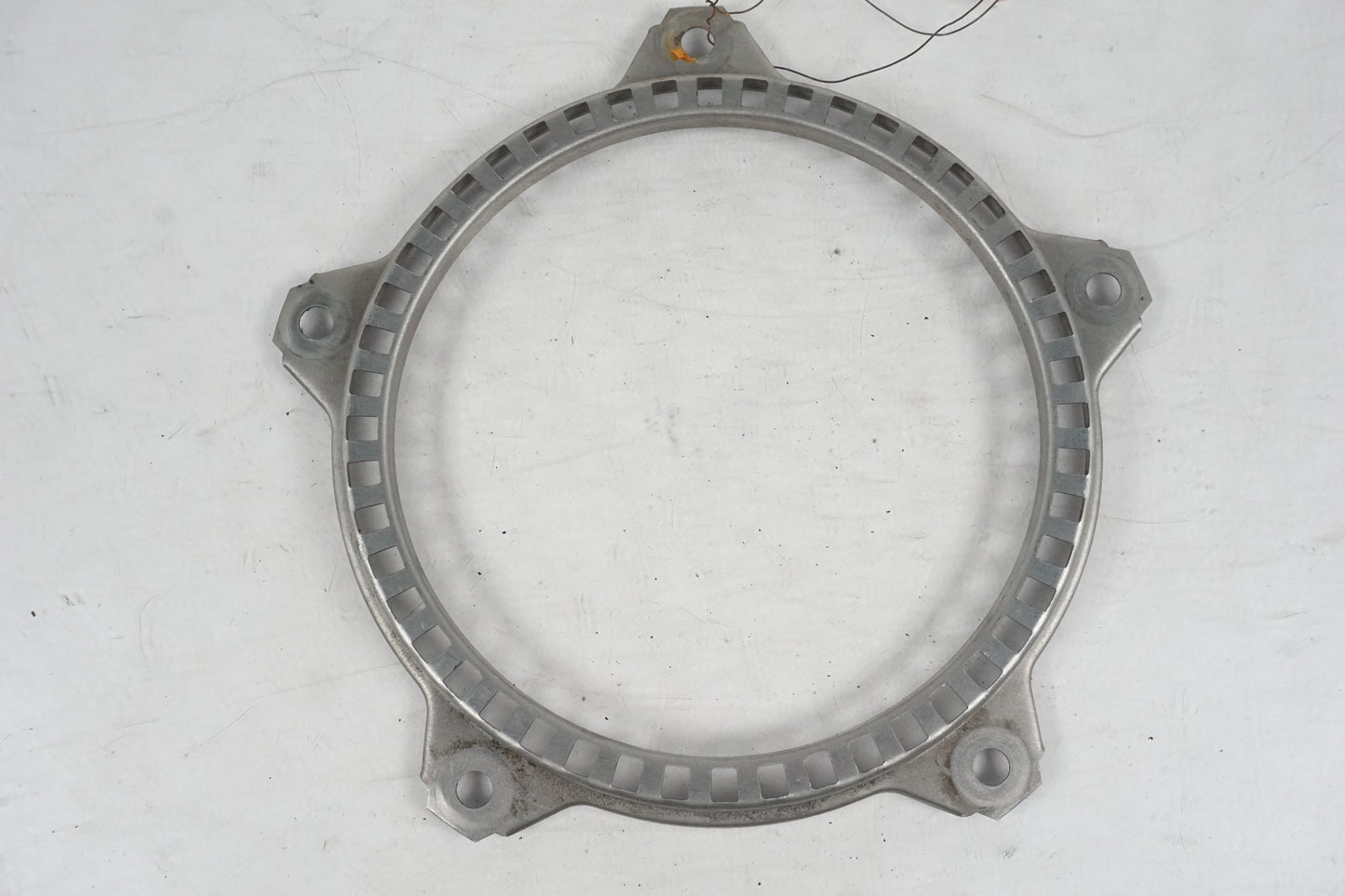 Framsidan på ABS krans från en BMW K 1600 -2018 motorcykel.