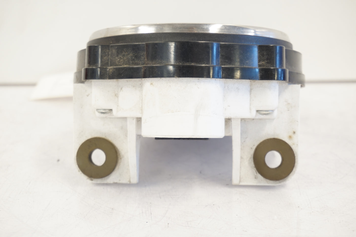 Höger sida på Instrumentpanel från en Kawasaki VN 900 -2007 motorcykel.