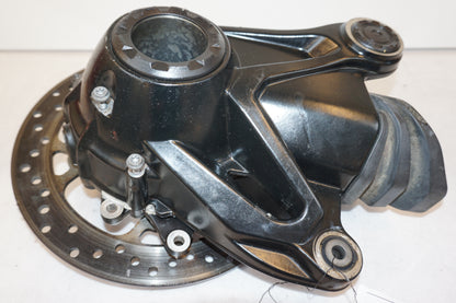 Framsidan på Slutväxel från en BMW R 1200 GSA -2014 motorcykel.