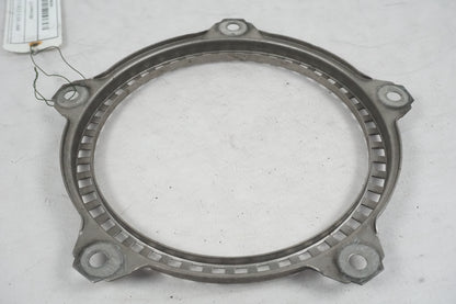 Höger sida på ABS krans från en BMW F 800 R -2011 motorcykel.