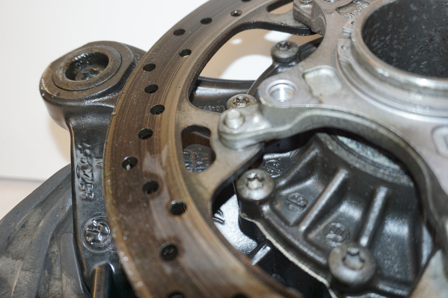 Extrabild6 på Slutväxel från en BMW R 1200 GSA -2014 motorcykel.