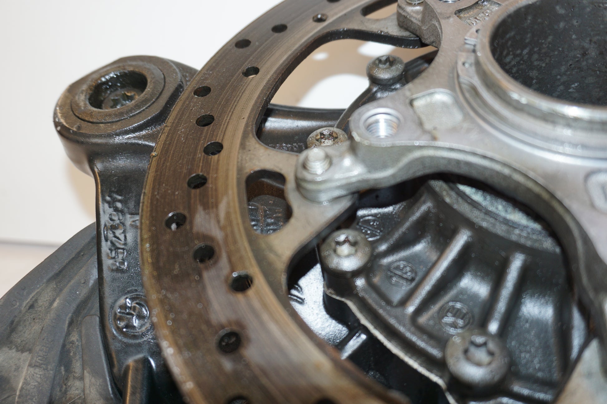 Extrabild6 på Slutväxel från en BMW R 1200 GSA -2014 motorcykel.