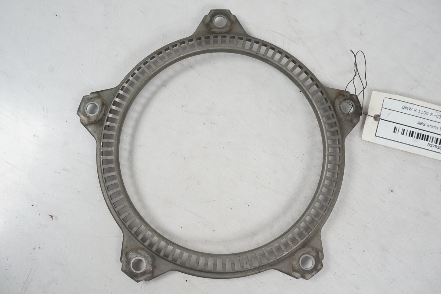 Framsidan på ABS krans från en BMW R 1100 S -2003 motorcykel.