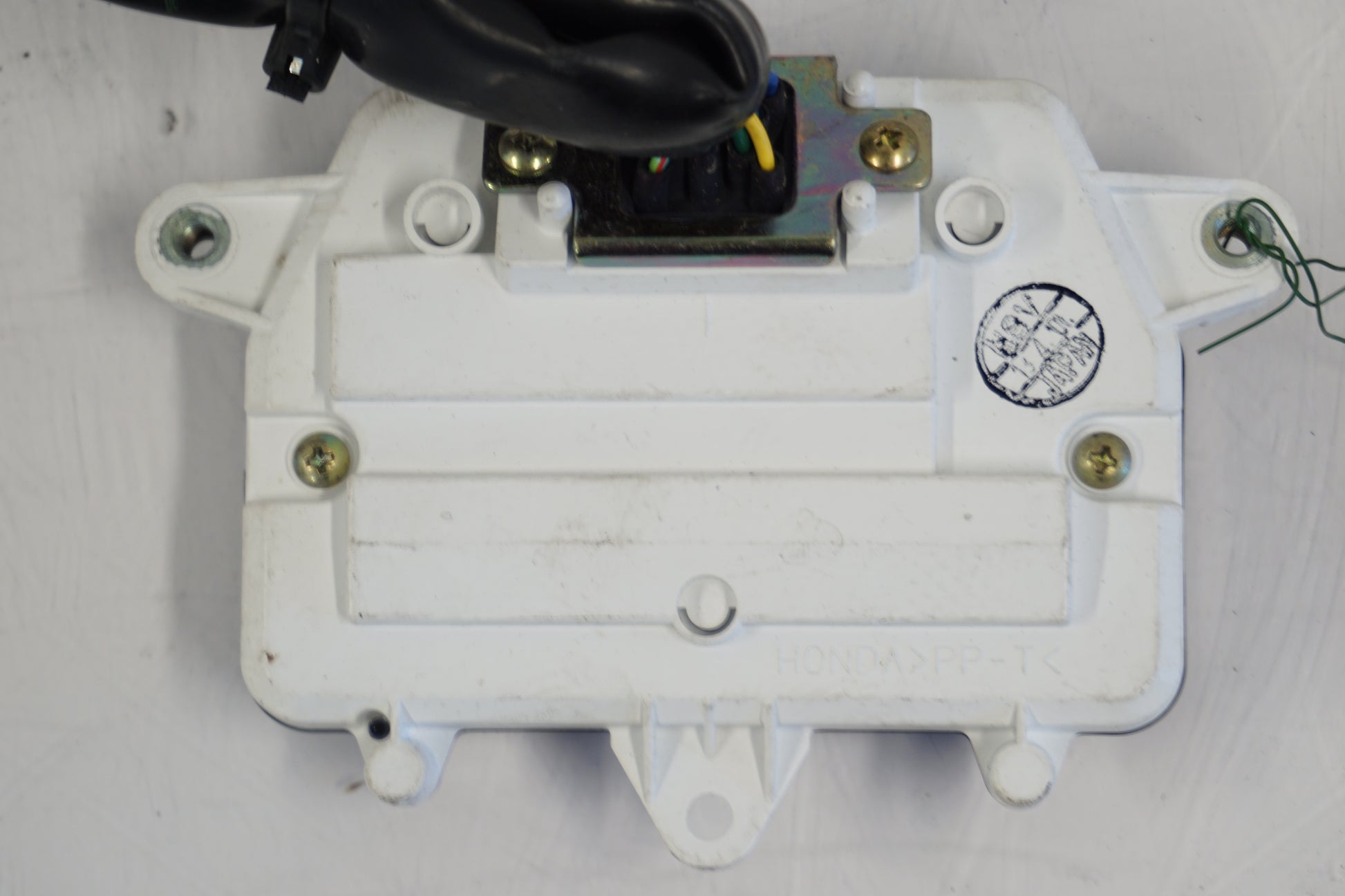 Snett nerifrån på Instrumentpanel från en Honda VTX 1800 -2002 motorcykel.