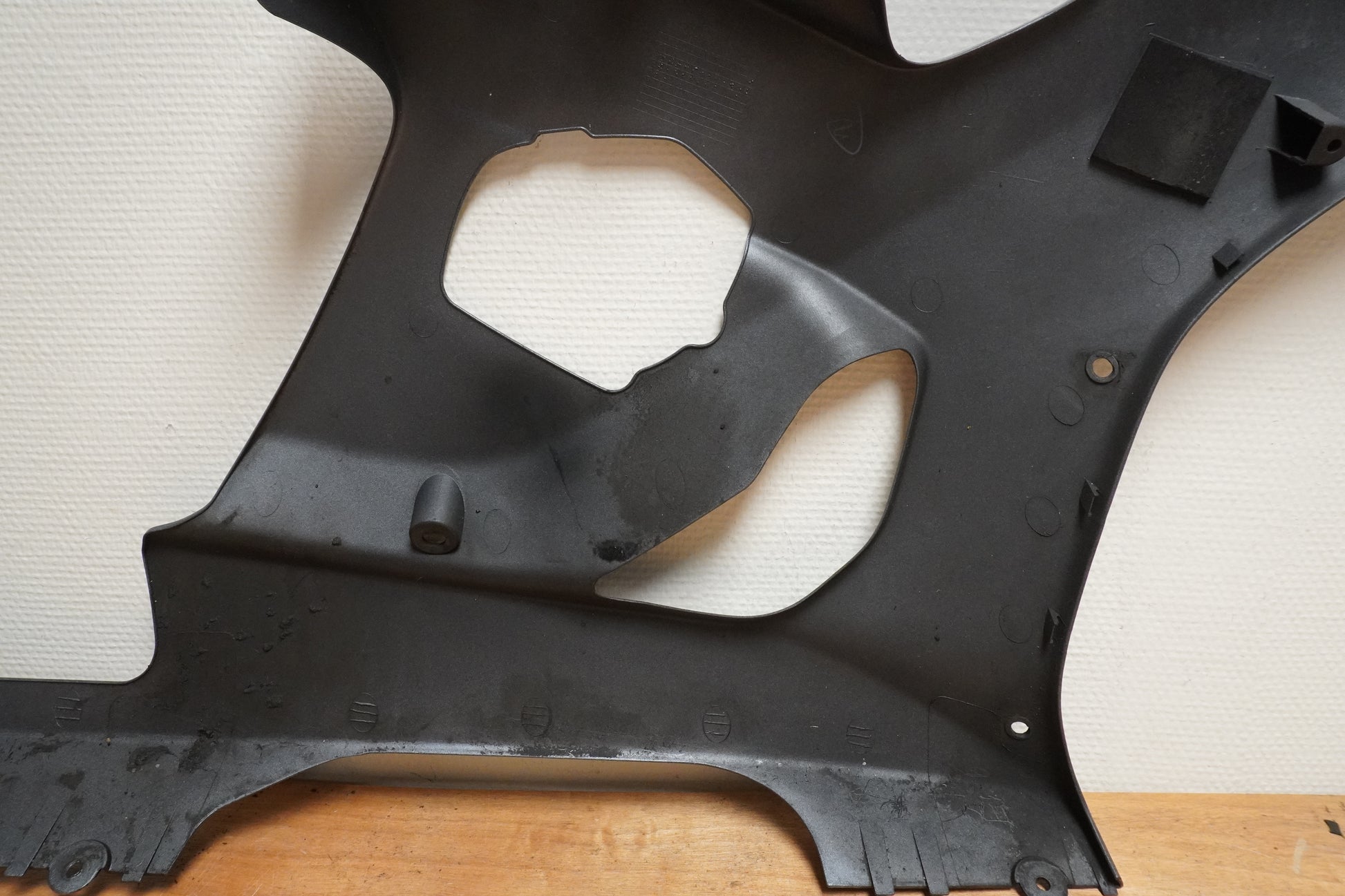 Extrabild2 på Sidkåpa från en Suzuki GSX-R 1000 -2003 motorcykel.