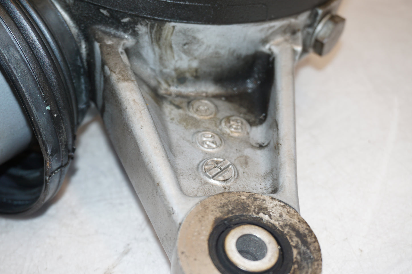 Extrabild3 på Slutväxel från en BMW R 1100 R -1995 motorcykel.