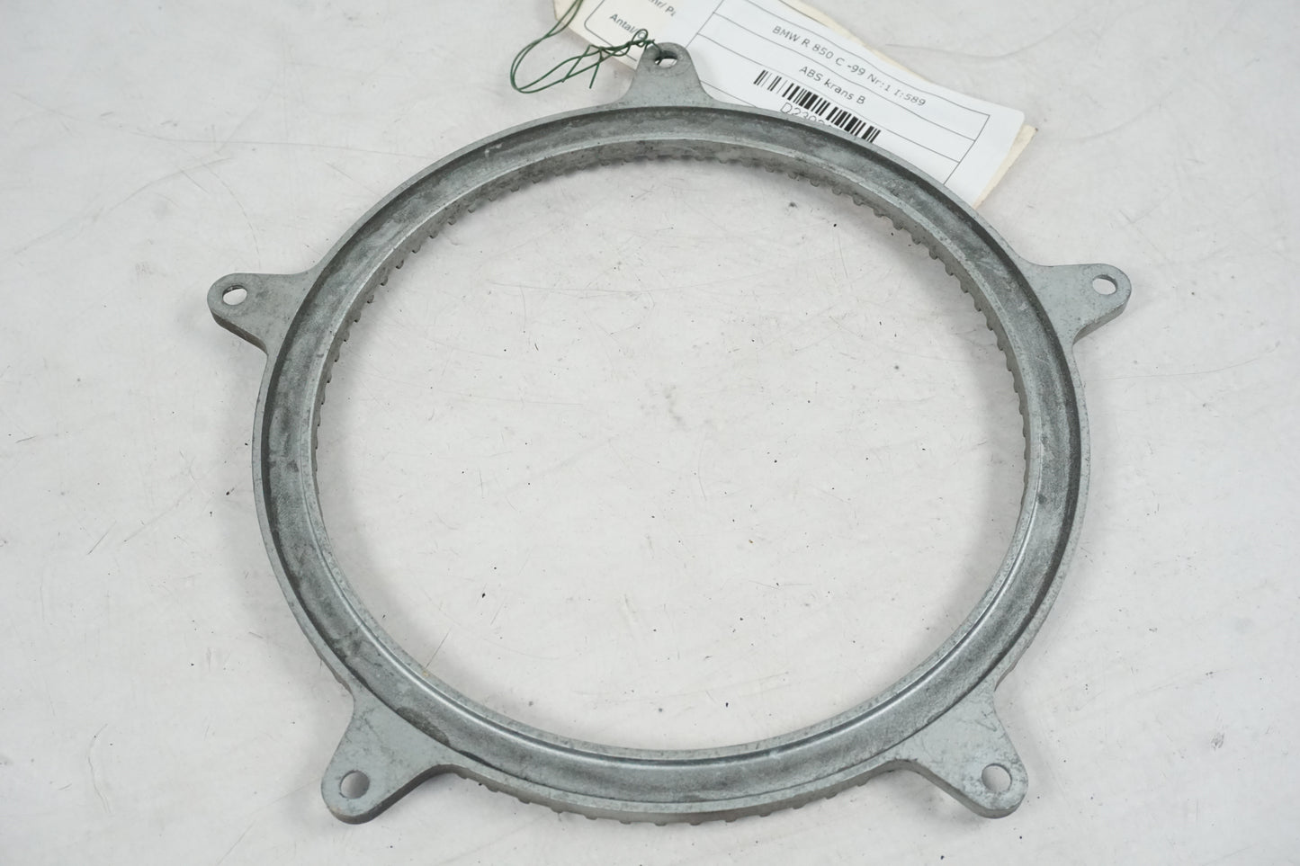 Höger sida på ABS krans från en BMW R 850 C -1999 motorcykel.