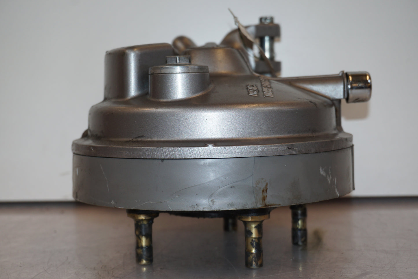 Snett uppifrån på Slutväxel från en Honda VT 750 -2004 motorcykel.