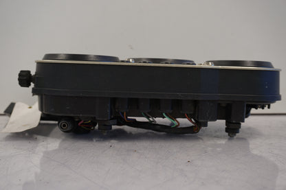 Baksidan på Instrumentpanel från en Kawasaki ZX-9R -1994 motorcykel.