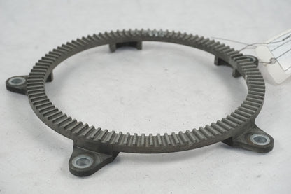 Baksidan på ABS krans från en BMW K 1200 RS -1998 motorcykel.