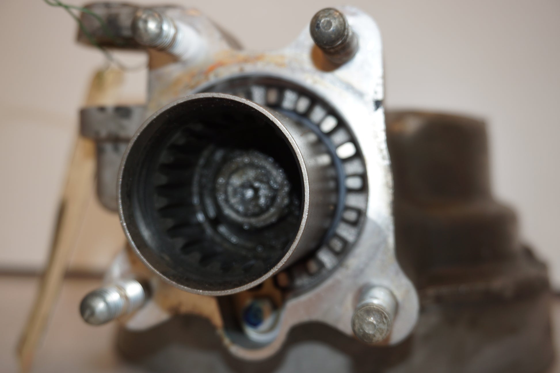 Vänster sida på Slutväxel från en Honda VT 1100 C -1999 motorcykel.