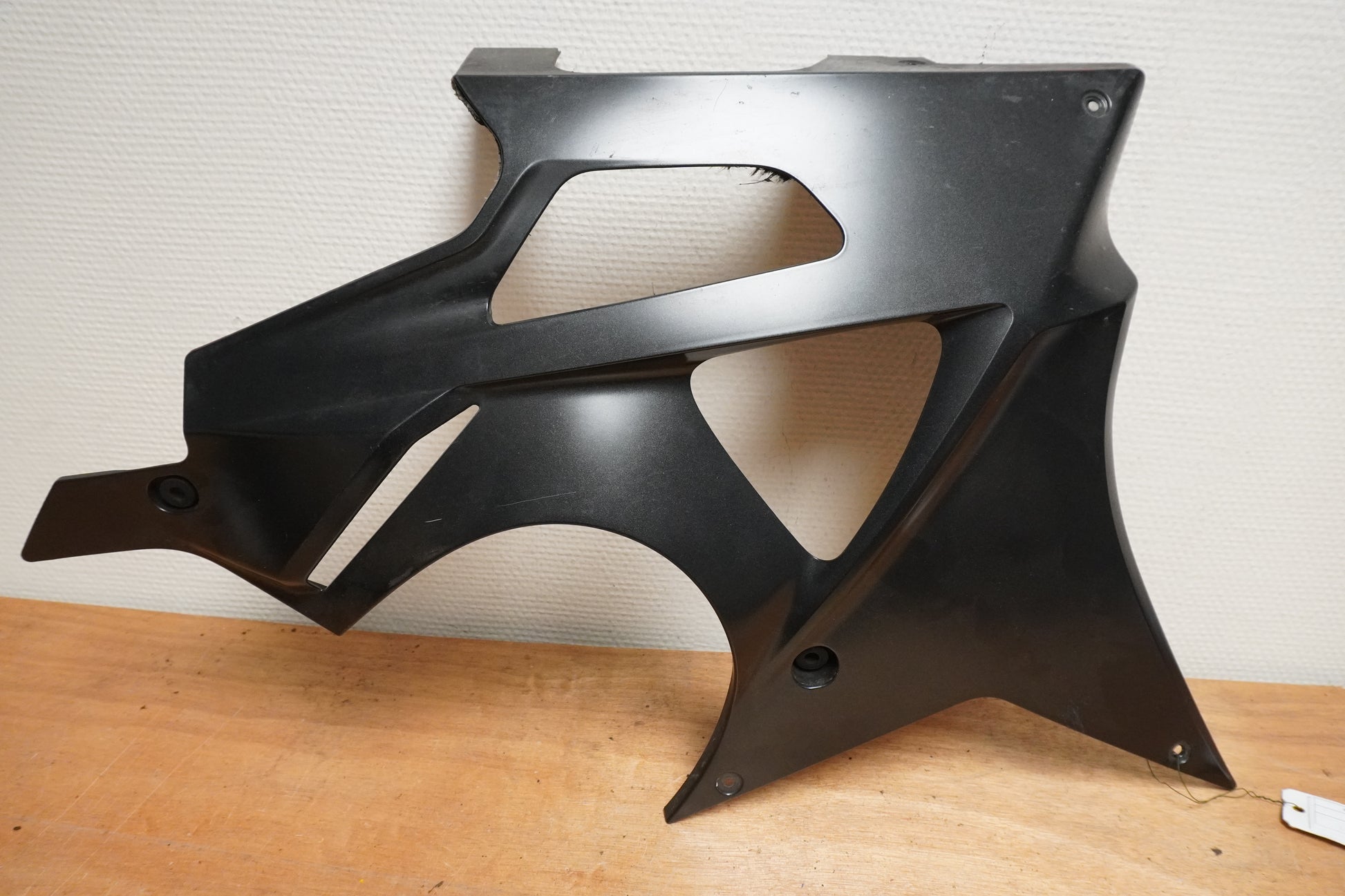 Framsidan på Magkåpa från en BMW S 1000 RR -2010 motorcykel.