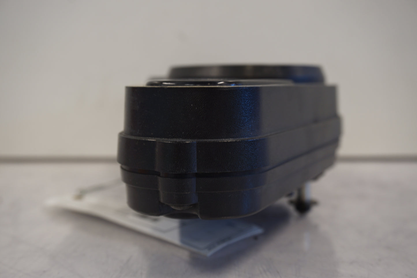 Höger sida på Instrumentpanel från en Kawasaki ZX-9R -1998 motorcykel.