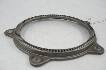 Baksidan på ABS krans från en BMW K 1200 RS -2003 motorcykel.