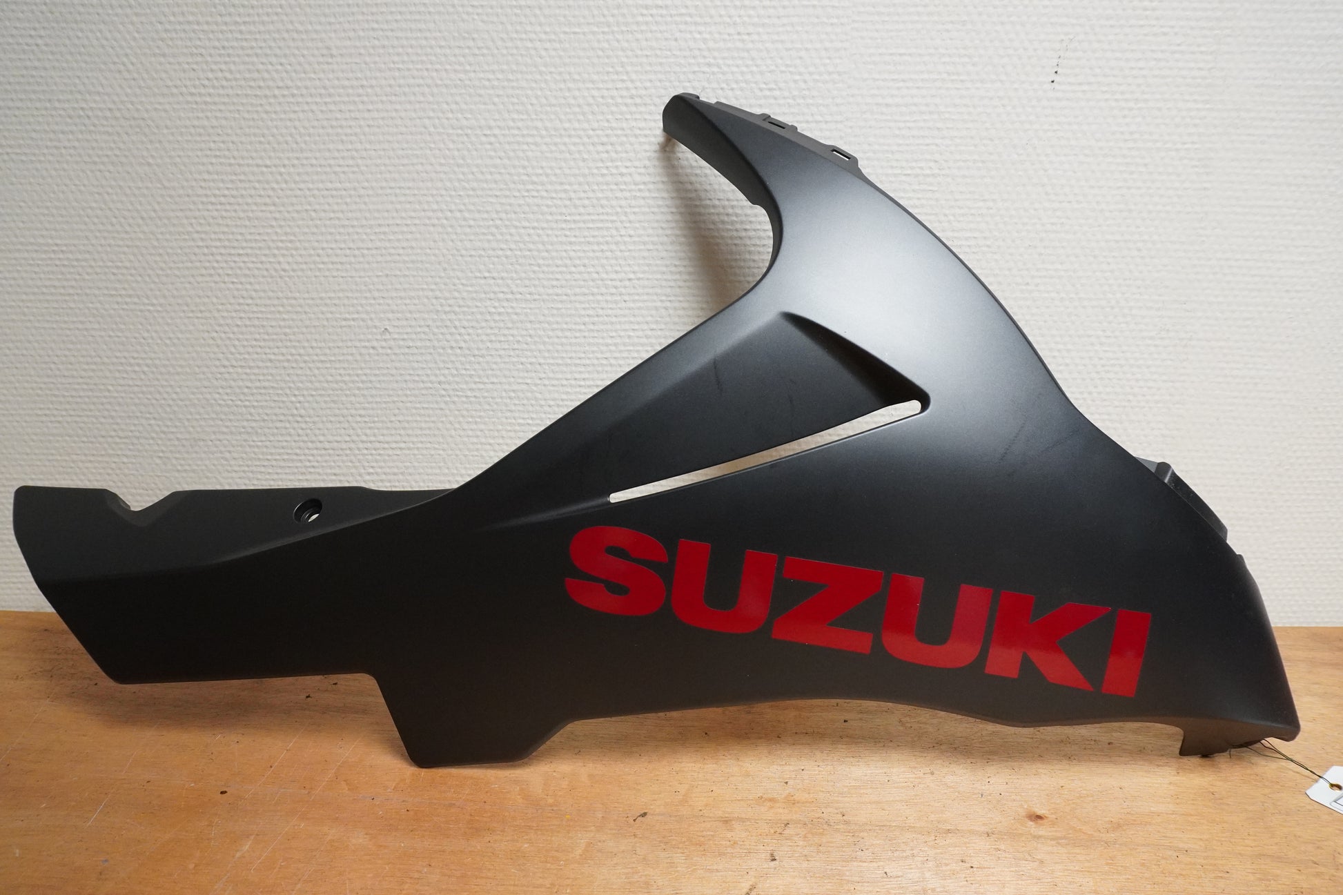 Framsidan på Magkåpa från en Suzuki GSX-R 750 -2011 motorcykel.