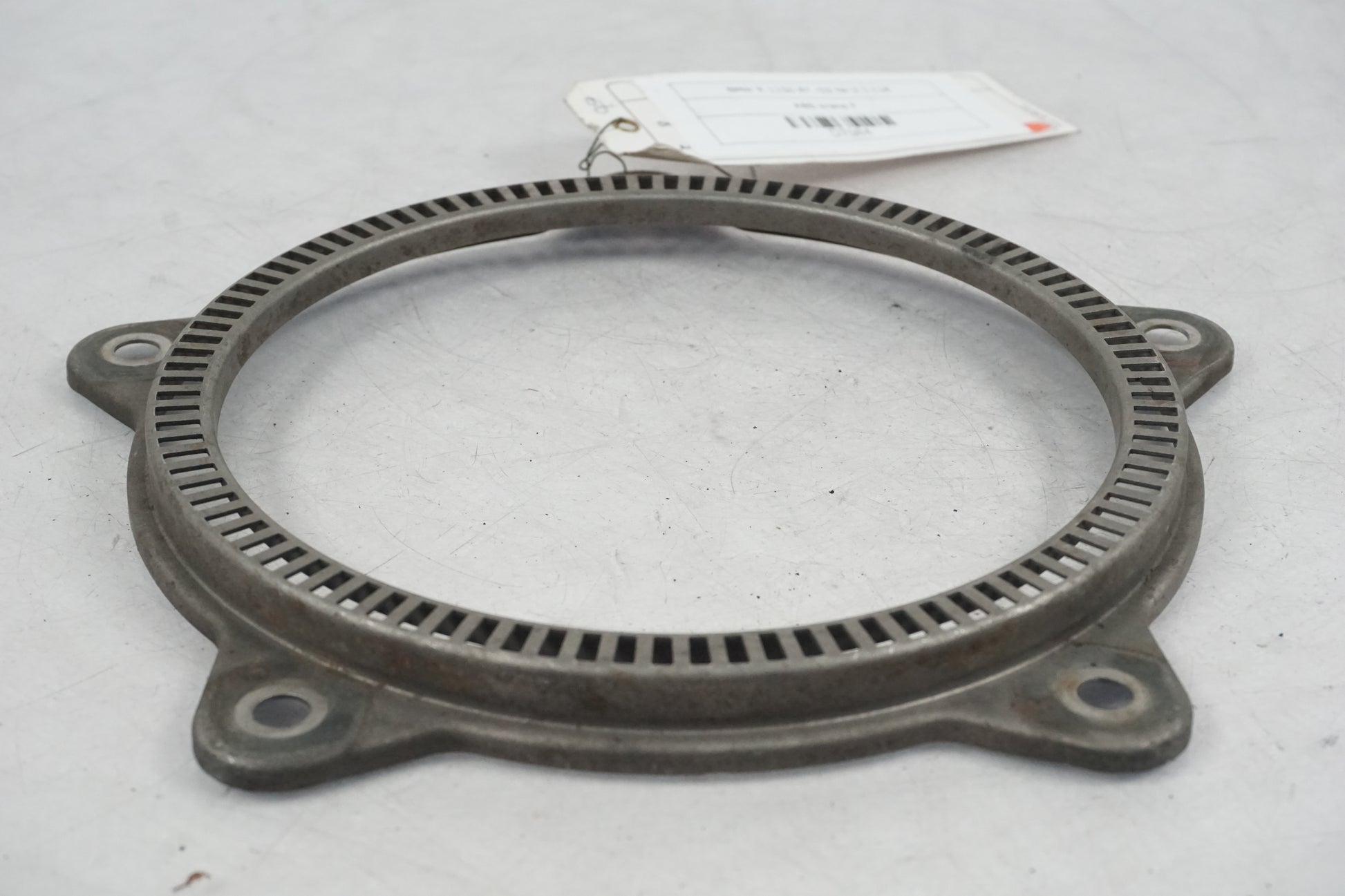 Framsidan på ABS krans från en BMW R 1150 RT -2002 motorcykel.