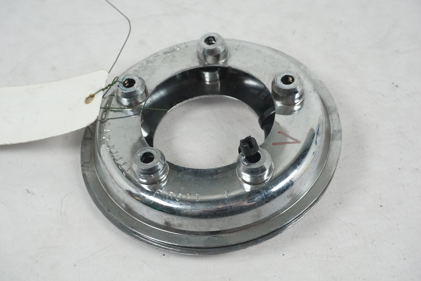 Framsidan på Bromsskivedekor från en Yamaha XV 1100 -1996 motorcykel.