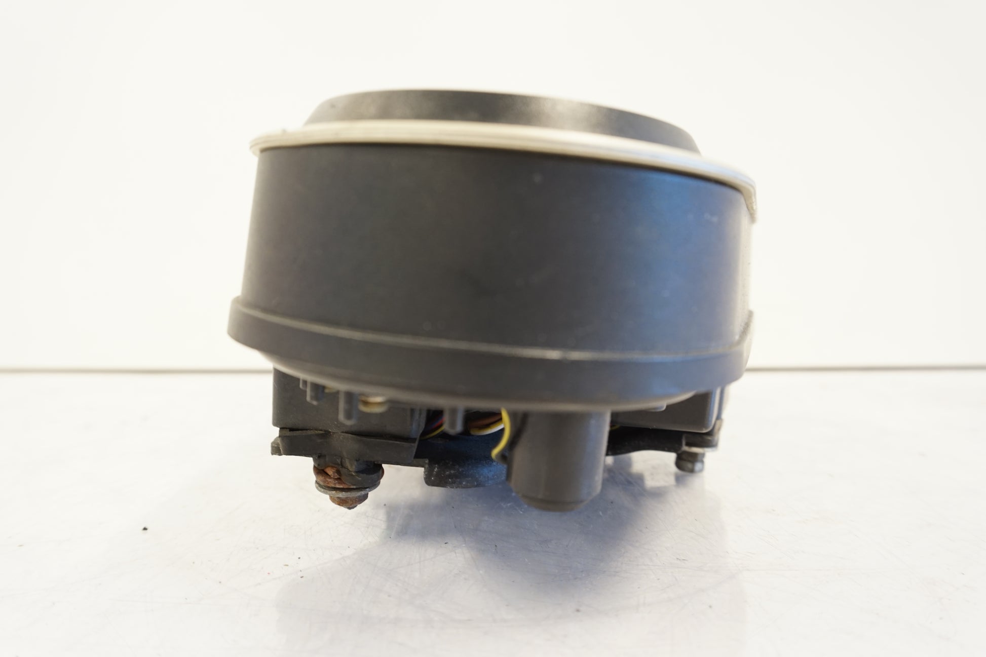 Höger sida på Instrumentpanel från en Kawasaki ZX-9R -1996 motorcykel.