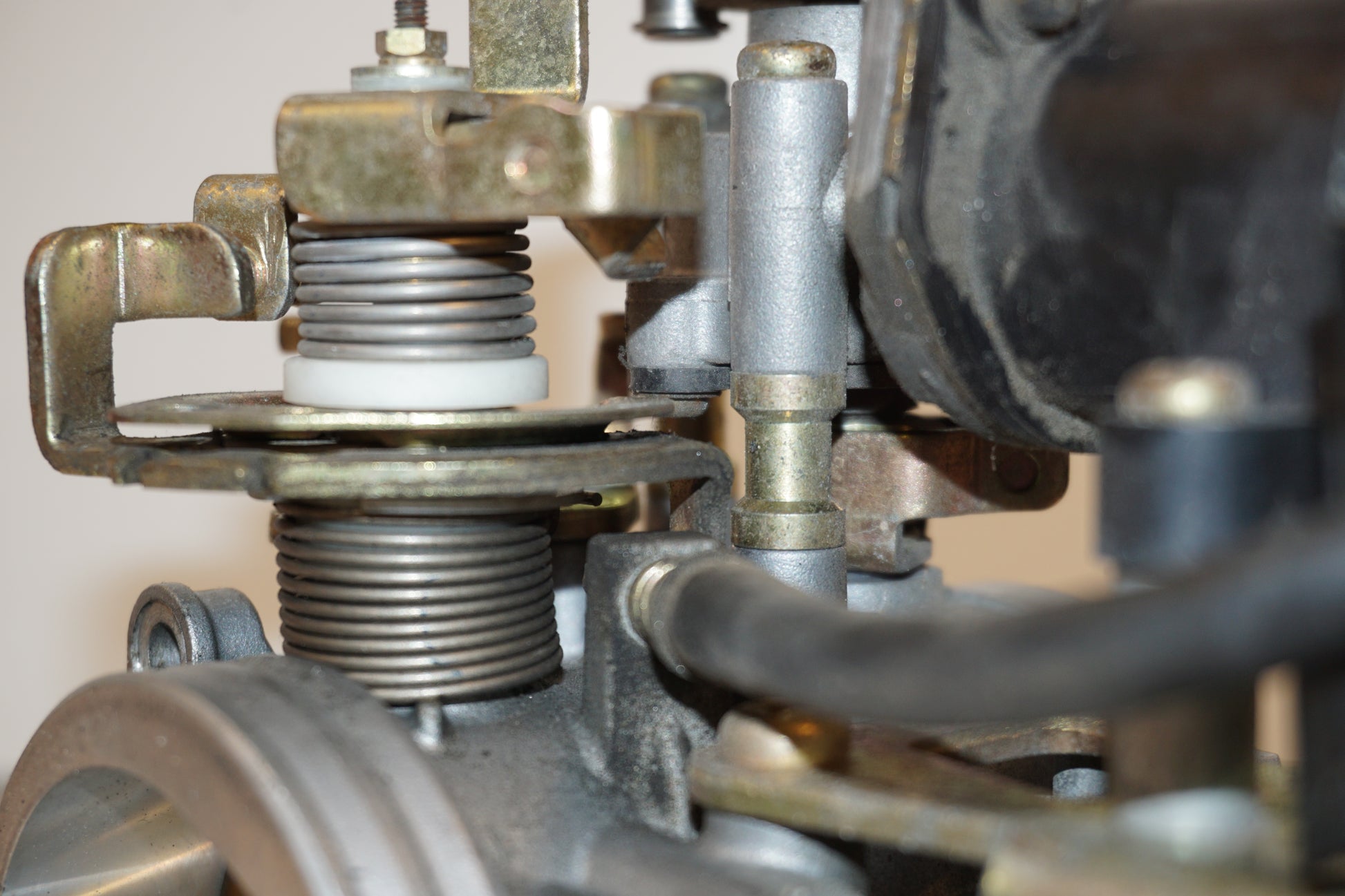 Extrabild1 på Spjällhus från en Suzuki SV 1000 -2004 motorcykel.