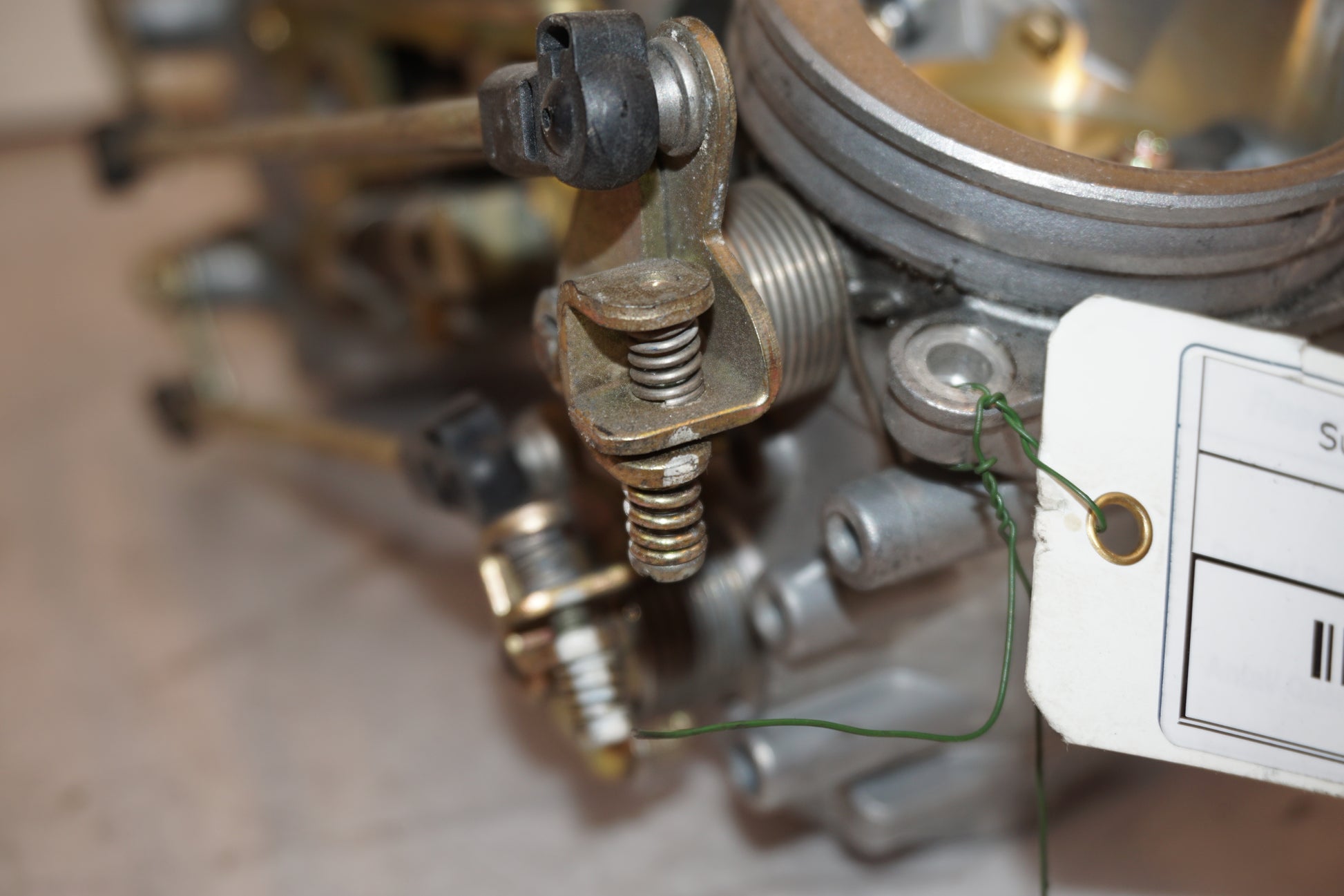 Extrabild4 på Spjällhus från en Suzuki SV 1000 -2004 motorcykel.