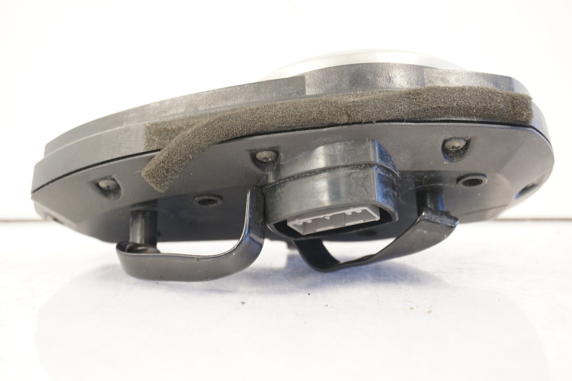 Vänster sida på Instrumentpanel från en Kawasaki Z 750 -2008 motorcykel.