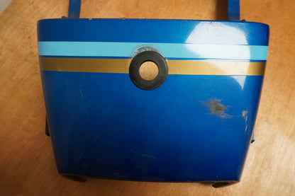 Vänster sida på Bakvinge från en Suzuki GS 850 G -1982 motorcykel.